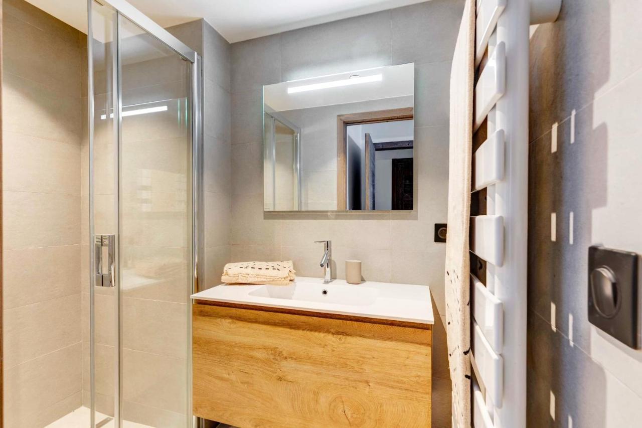 4-Room Apartment With Garden, Gym And Shared Spa Megeve Bagian luar foto