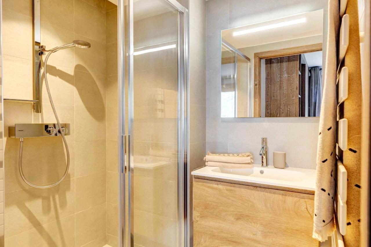 4-Room Apartment With Garden, Gym And Shared Spa Megeve Bagian luar foto