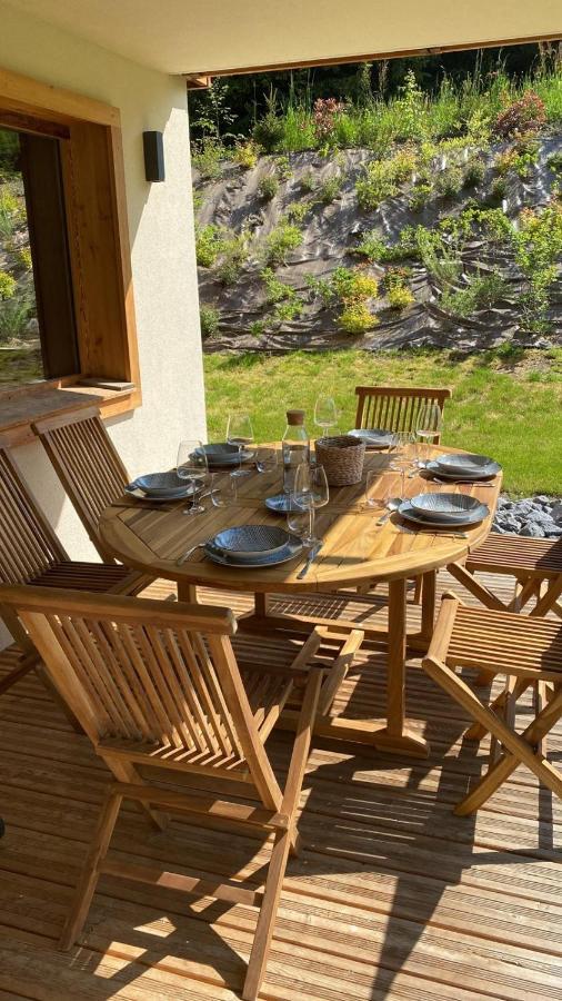 4-Room Apartment With Garden, Gym And Shared Spa Megeve Bagian luar foto