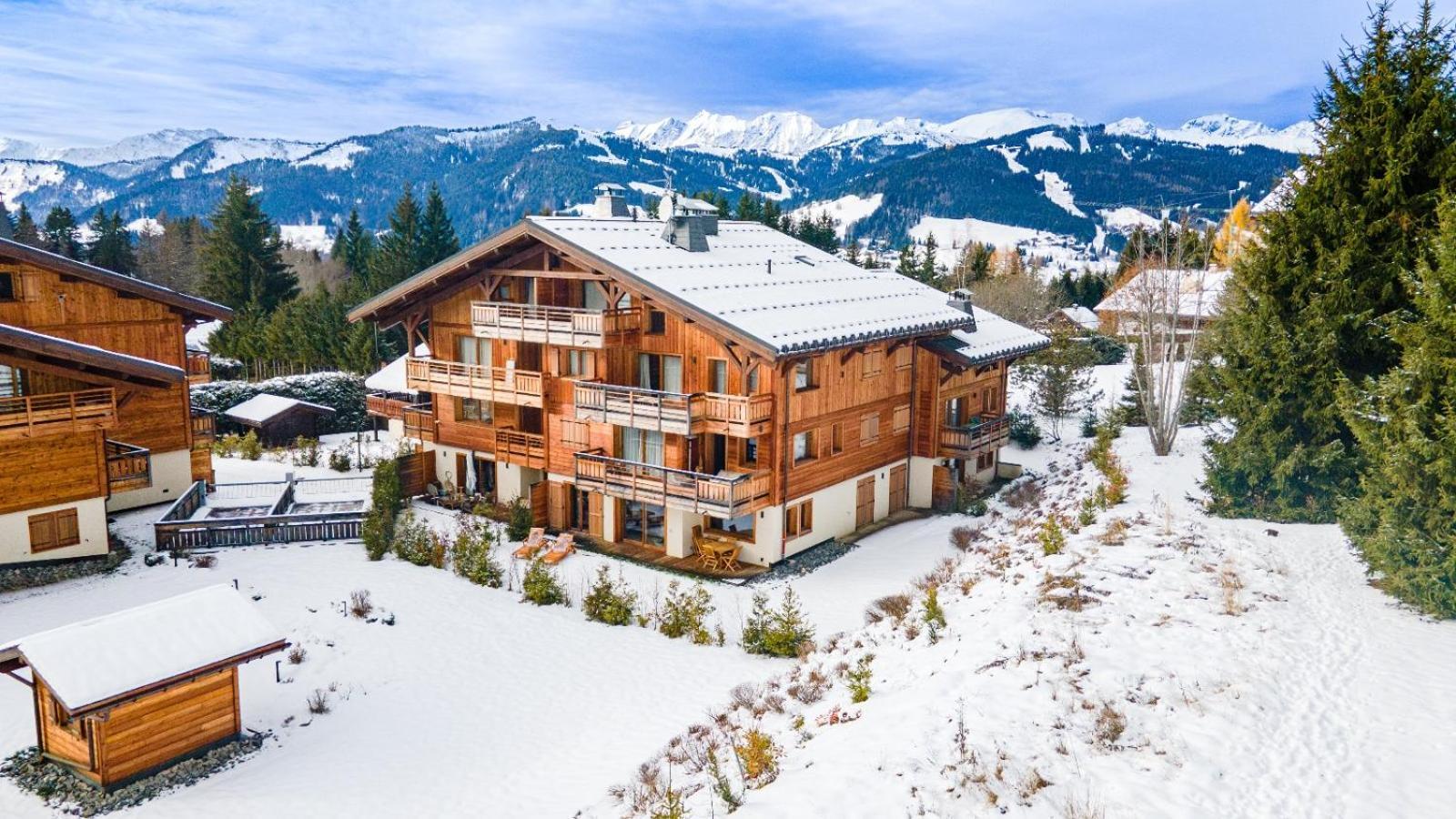 4-Room Apartment With Garden, Gym And Shared Spa Megeve Bagian luar foto
